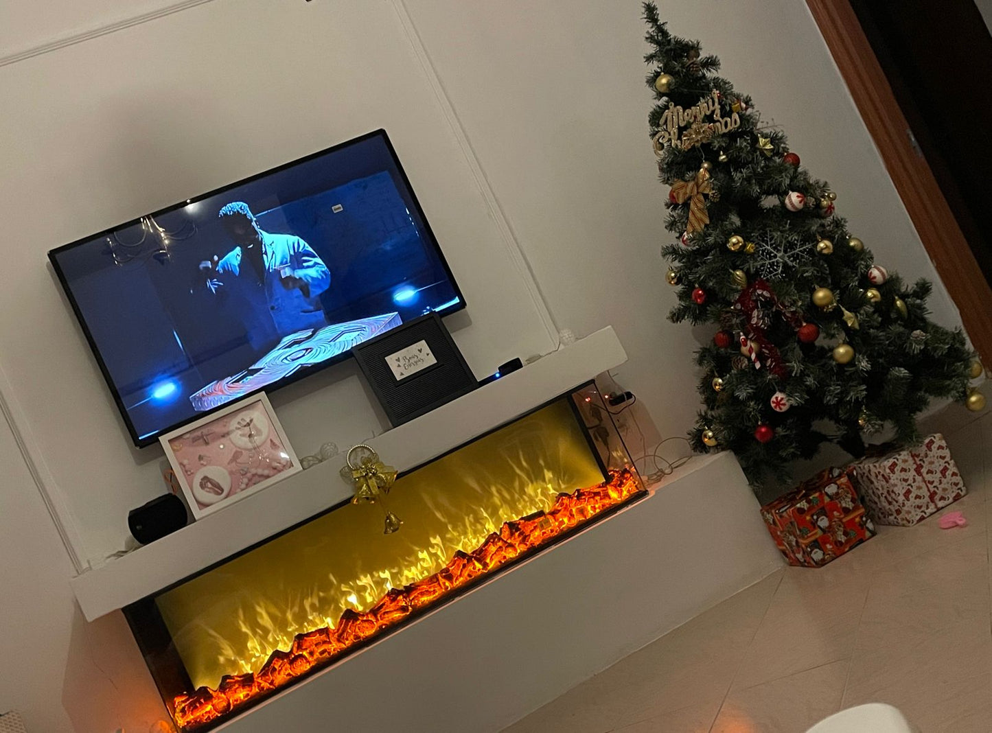 3 SIDED COZY GLOW FIREPLACE UNIT